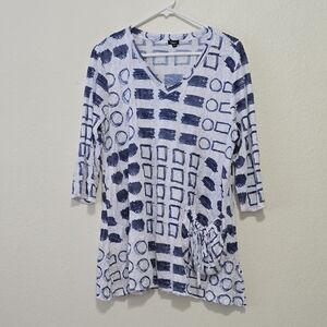 SHANA CRINKLE, ARTSY BLOUSE M